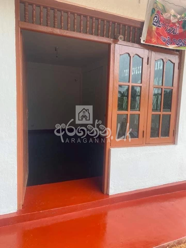 House for sale in Kurunegala Uyandana in Kurunegala House, Land
